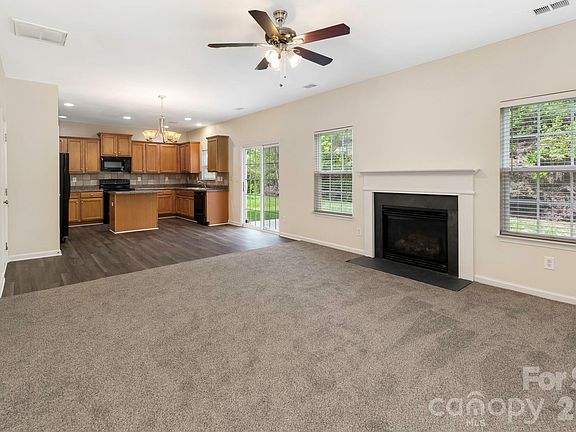 5th image of 6507 Hermsley Rd