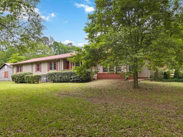 8474 Wolf Creek Rd, Pell City, AL 35128