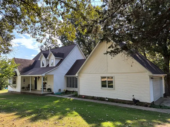 237 Meadow Lark Dr, Harrison, AR 72601