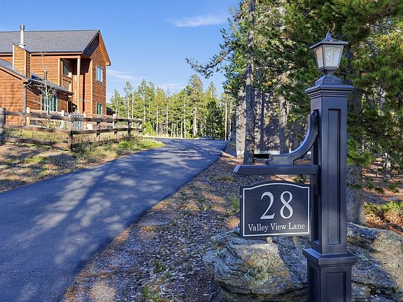 4th image of 28 Valley View Ln