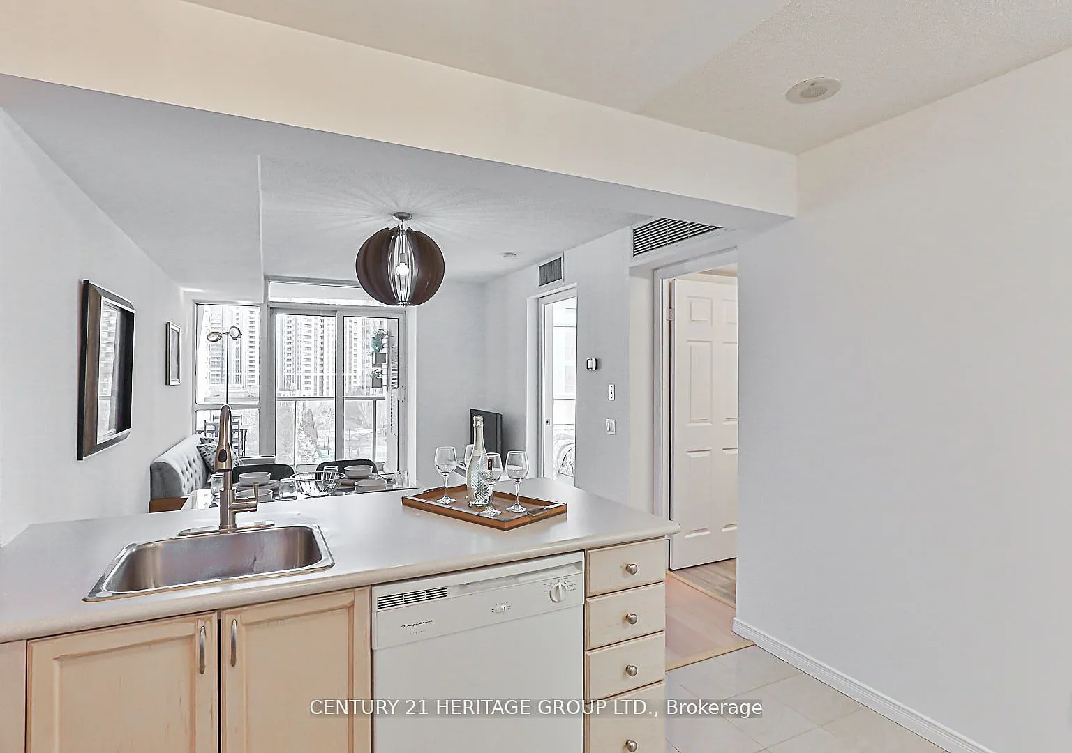 1 bed, $2,850 — Photo 4