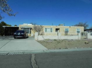 5609 Wayne Rd NW, Albuquerque, NM 87120