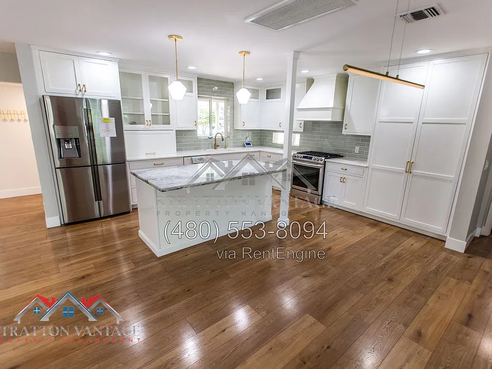 1839 E Palo Verde Dr