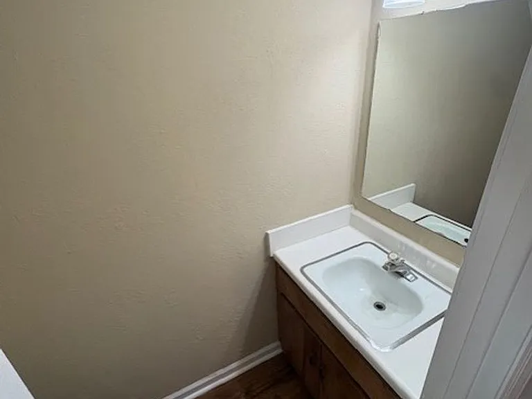 25146 York Dr #32 — Photo 12