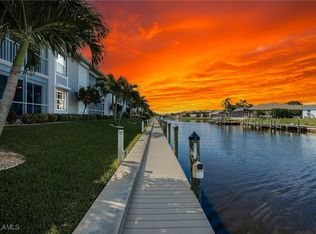 4622 SW 12th Pl APT 123, Cape Coral, FL 33914