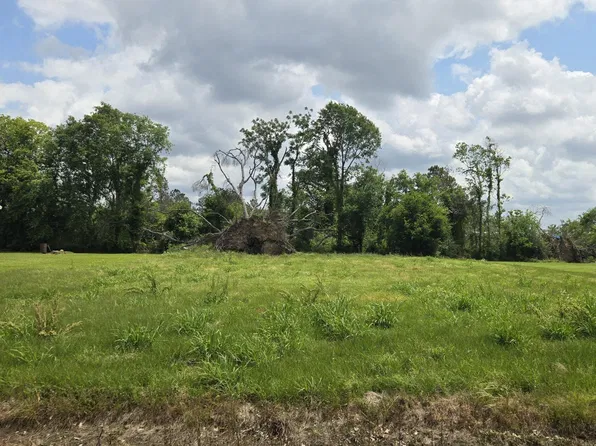 111 Boone Rd, Scott, LA 70583