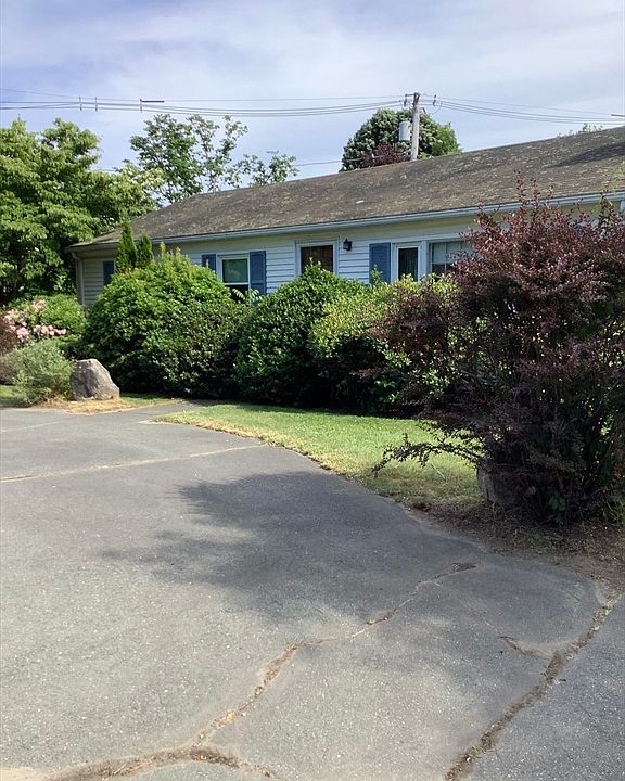 1st image of 236 Maple St