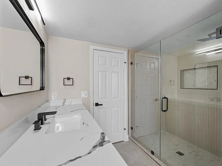 3382 Montessouri St — Photo 23