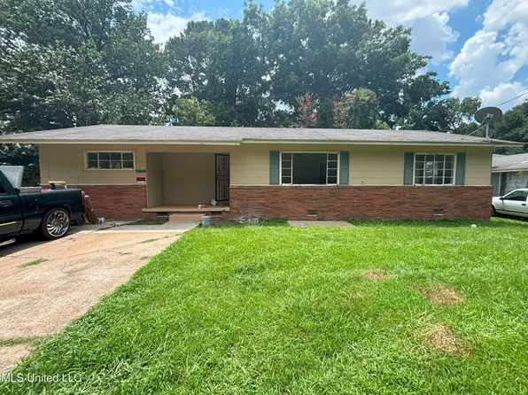 335 Cummins St, Jackson, MS 39204