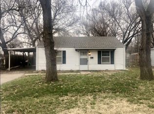 2016 S Madison Ave, Wichita, KS 67211