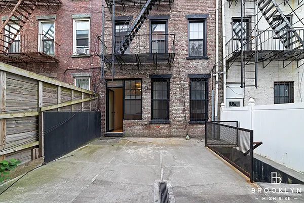 Rented by Brooklyn High Rise LLC | media 52