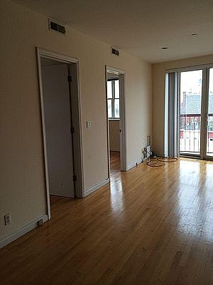 3rd image of 62 Clermont Ave APT 204