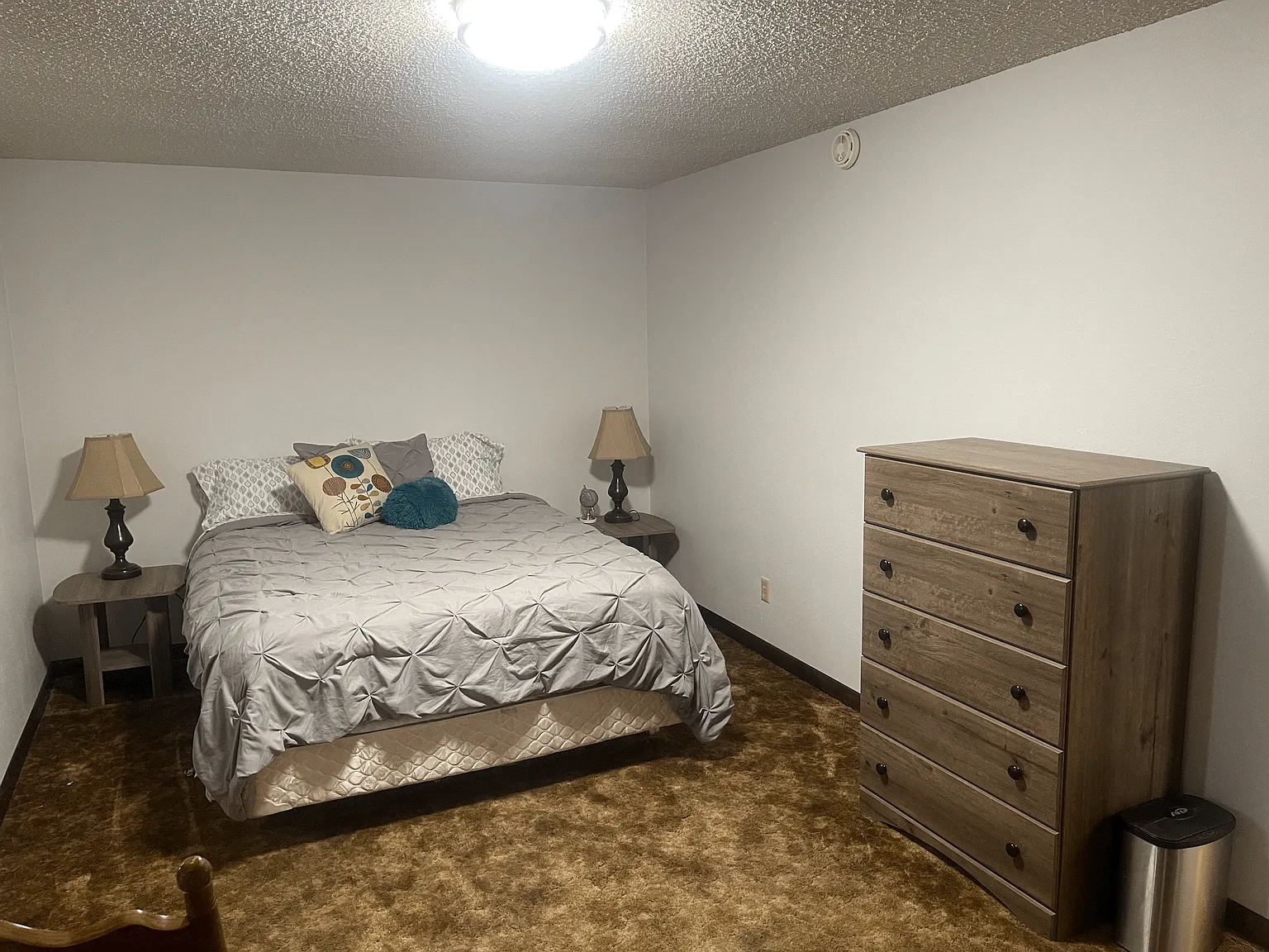 1 bed, 1.0 bath, 700 sqft, $800 — Photo 3
