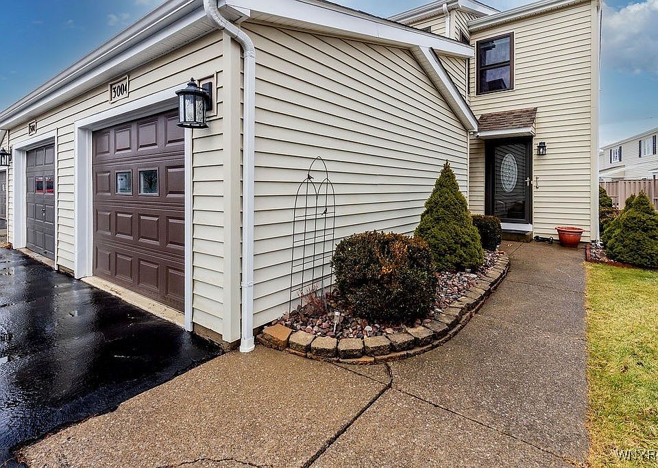 1st image of 3004 E River Rd