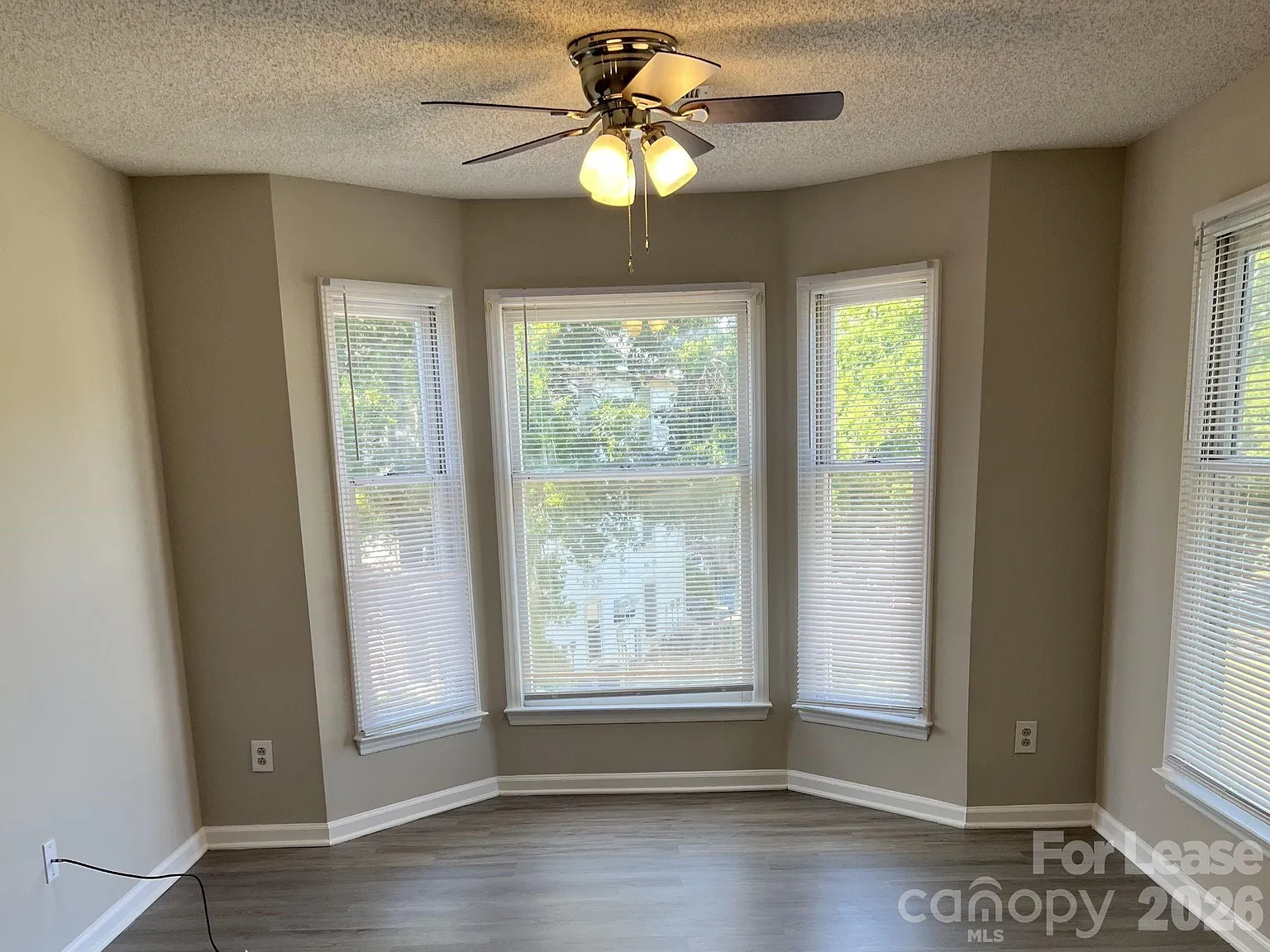 2 bed, 2.0 bath, $1,300 — Photo 3