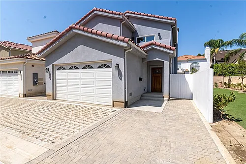 9246 Cedros Ave #6 Photo 1