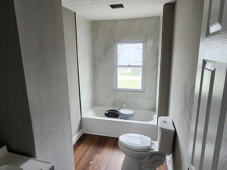 429-431 Bolander Ave #431 — Photo 8