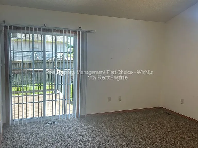10805 E Funston St — Photo 25