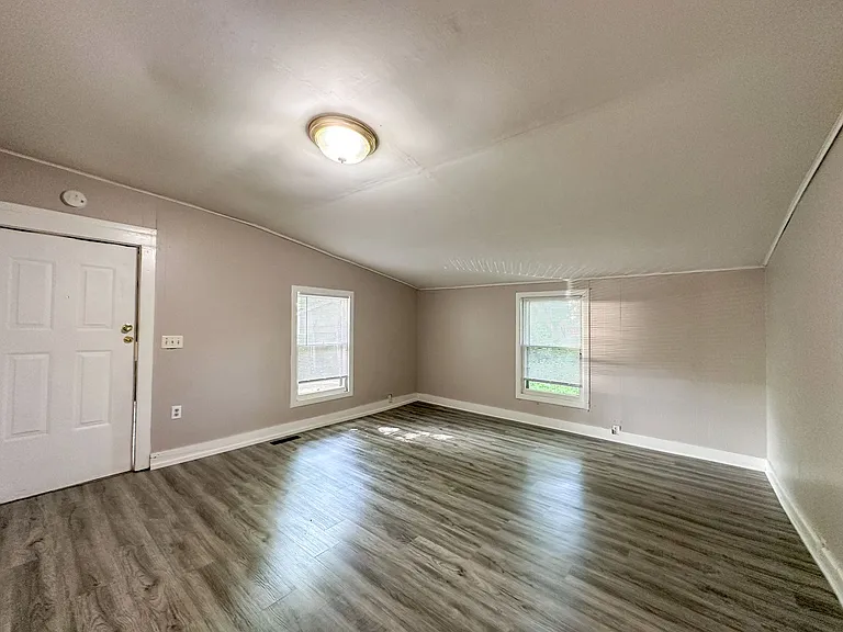 1244 Wieland Pl NW — Photo 2