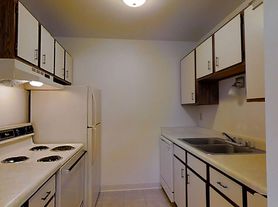 N83W13698 Fond Du Lac Ave