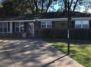 4836 Victoria Dr, Alexandria, LA 71303
