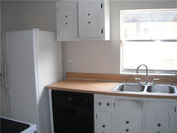 4th image of 5268 NW 194th Ln