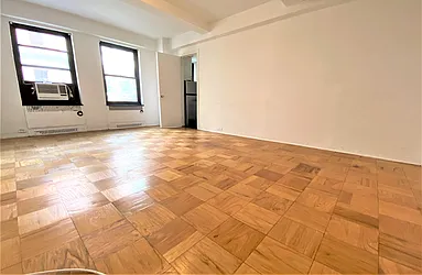 Rented by Manhattan Realty Group