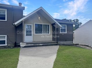 5886 Christie Ave SE, Grand Rapids, MI 49508