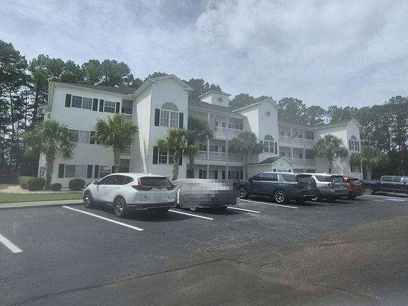 3rd image of 730 Charter Dr
