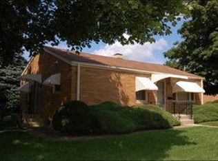 1302 Meyer St, Elgin, IL 60123