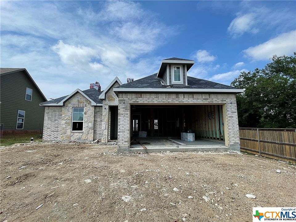 1st image of 8202 Pleasant Trail Dr