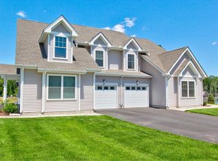 Woodland Green in Bloomfield, Bloomfield, CT 06002