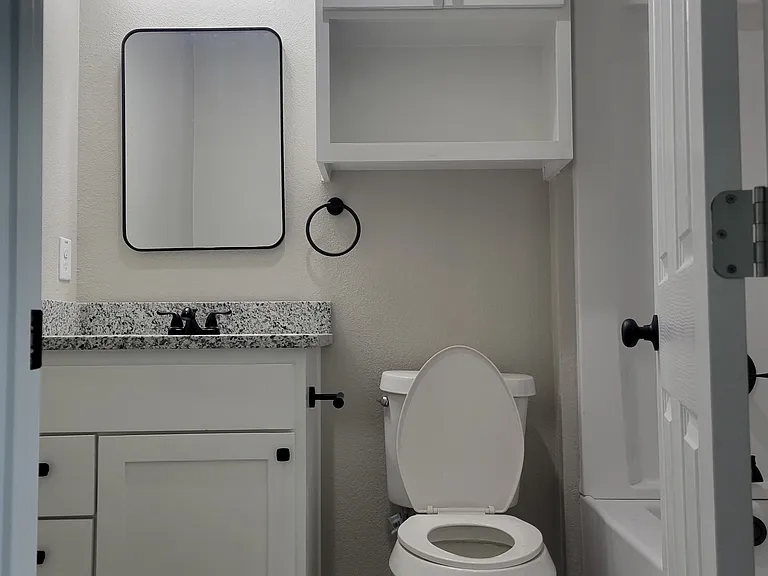 112 Coralee Ln — Photo 11
