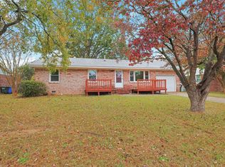 2127 Quailridge Dr, Fayetteville, NC 28304