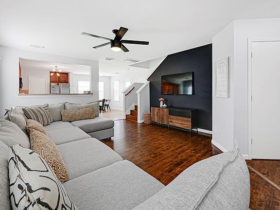 3rd image of 29702 Roland Orchard Ct