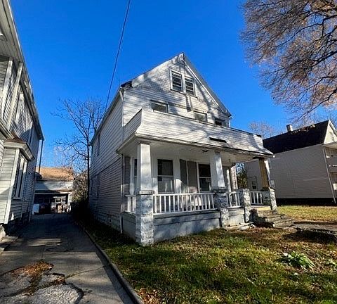 5th image of 2939 E 121st St