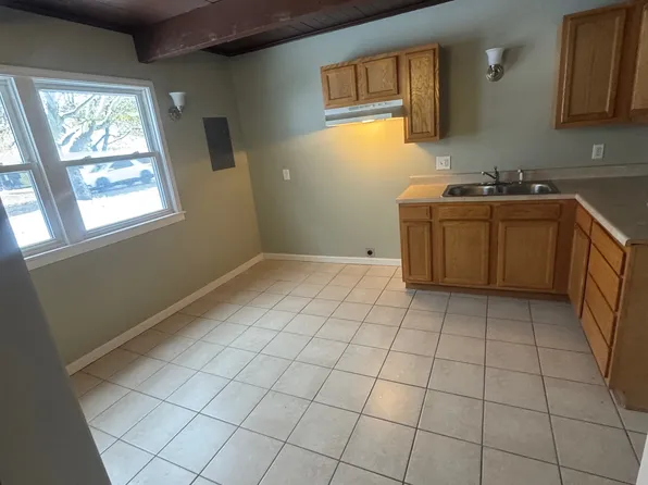 3016 23rd St, Niagara Falls, NY 14305