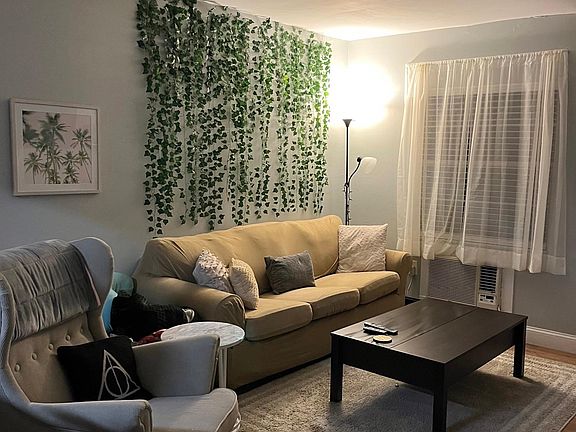 2nd image of 2512 W Stroud Ave APT 224