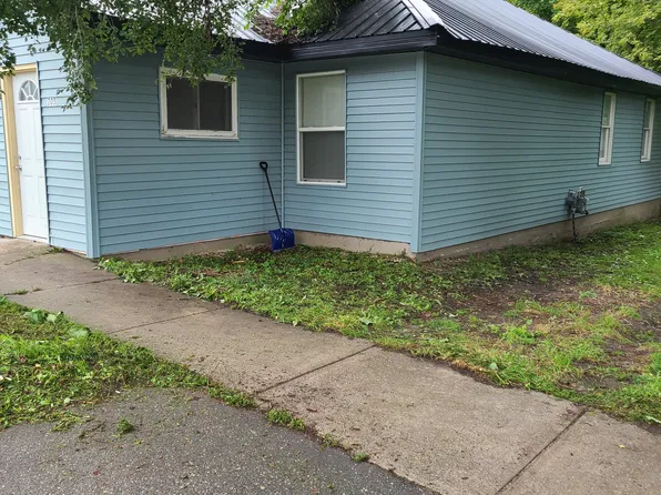 205 W Wheatland Ave, Remus, MI 49340