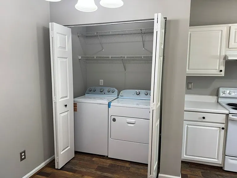 126 Marshland Ln — Photo 12