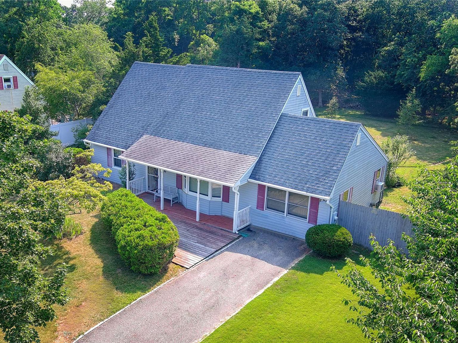 42 Susan Drive, Bellport, NY 11713 Zillow