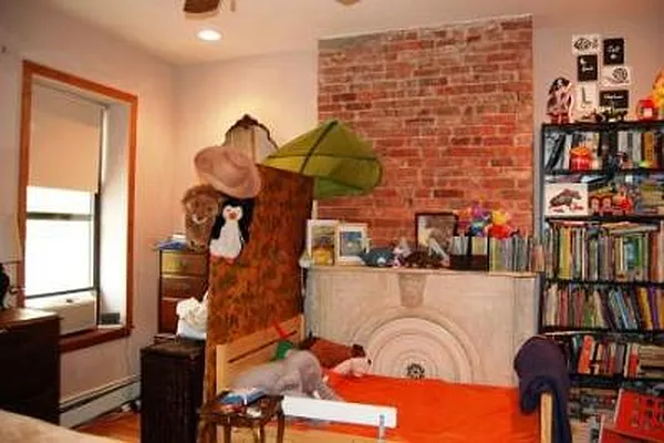 Rented by Corcoran | media 61