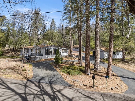 2nd image of 8404 Saddle Road