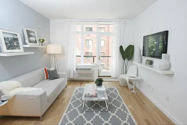 Rented by Compass | media 15