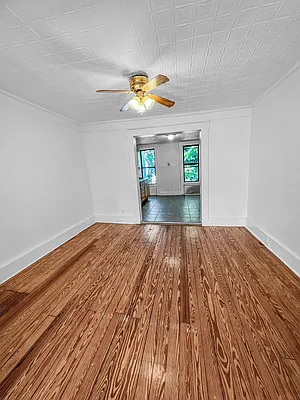 Rented by Swythe, Inc. | media 18