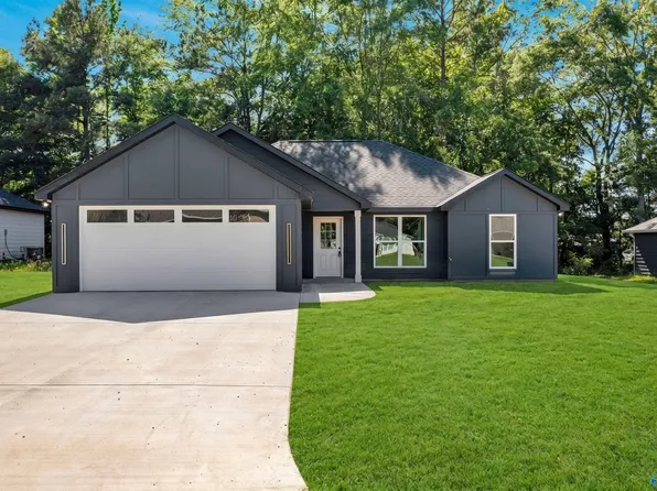 150 Josiah Cir, Centre, AL 35960