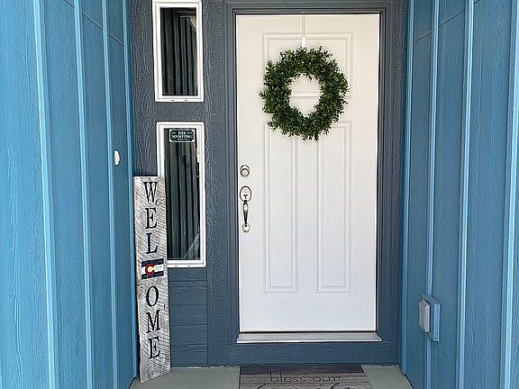 Welcoming front door/entry