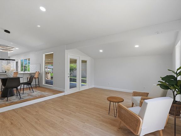 2nd image of 3020 Ravine Trl