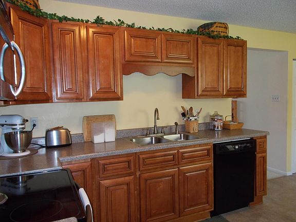 5 Kitchen