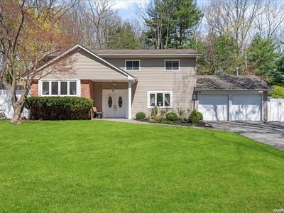 37 River Heights Drive, Smithtown, NY, 11787
